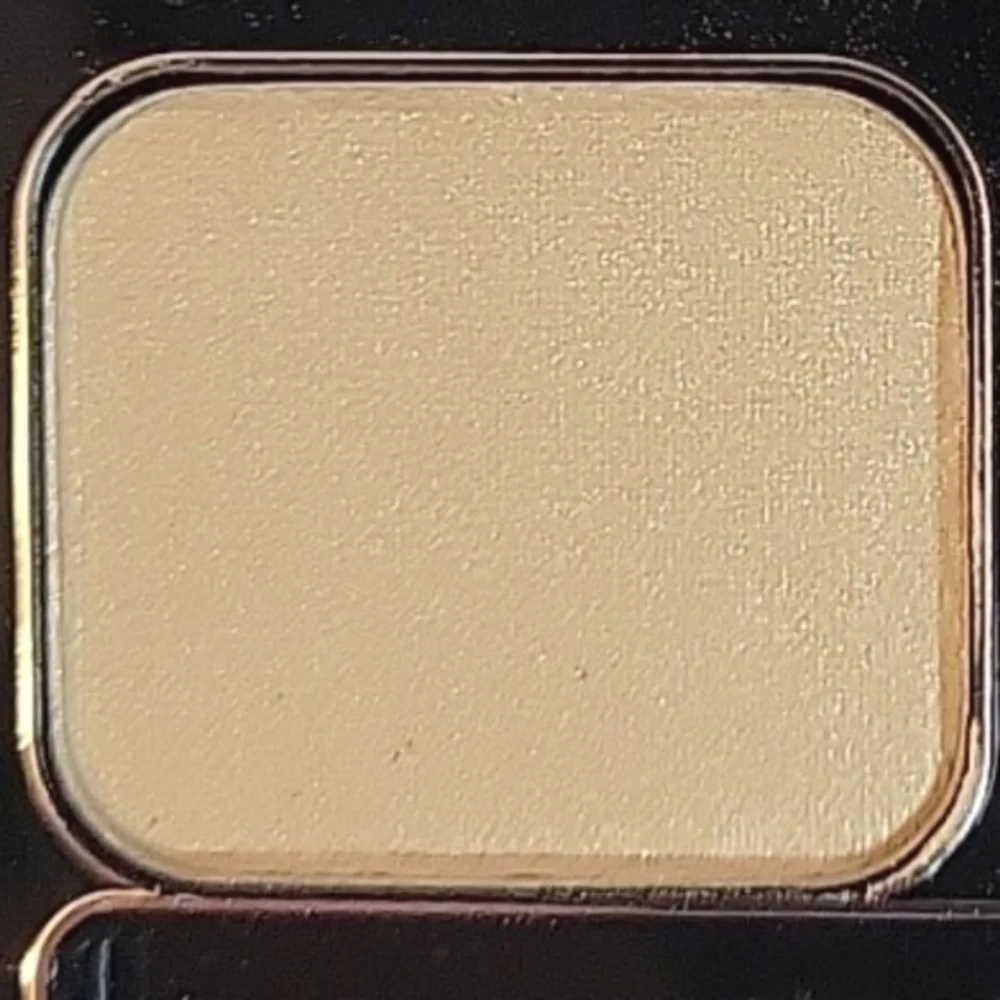 NEW IsaDora Eye Shadow Quartet - 39 Golden Petals - For Sensitive Eyes